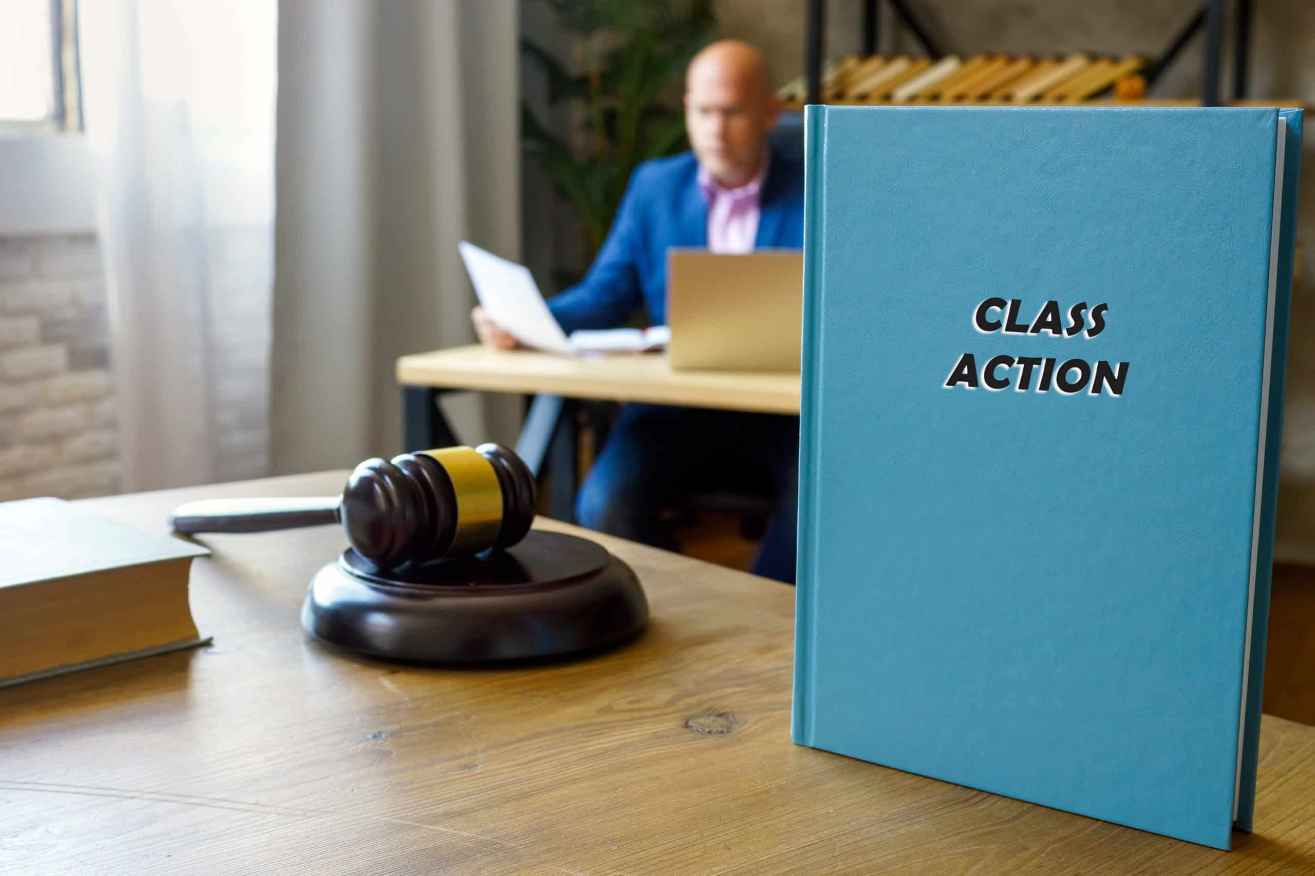 Insurance adjuster negotiating with the car accident victim after the accident