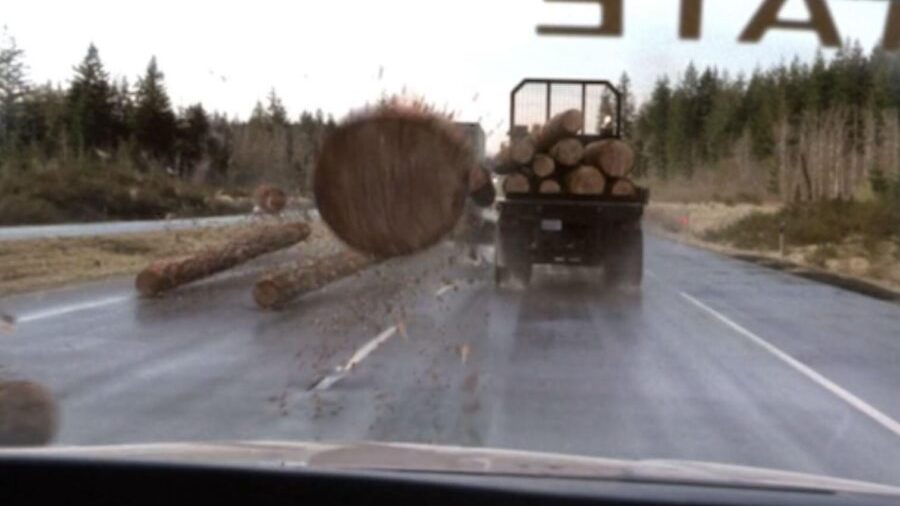 Logging Truck Accident Lawyers - Wilshire Law Firm 