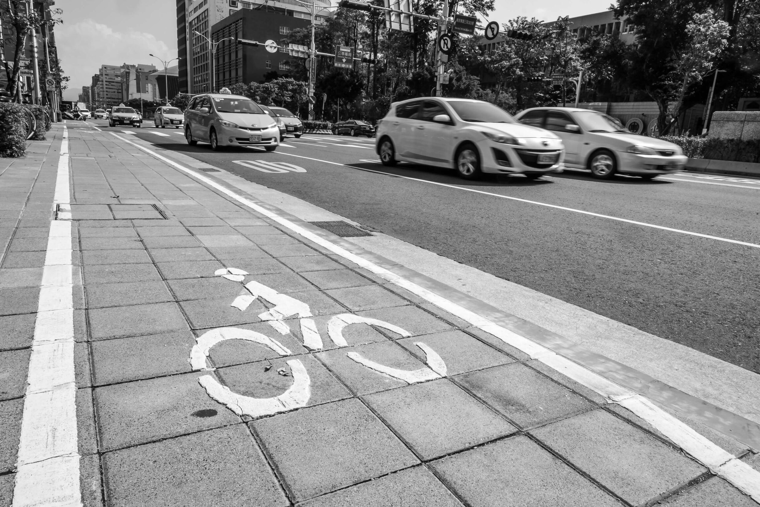 Inadequate separation between drivers and cyclists plays a role in many bicycle accidents