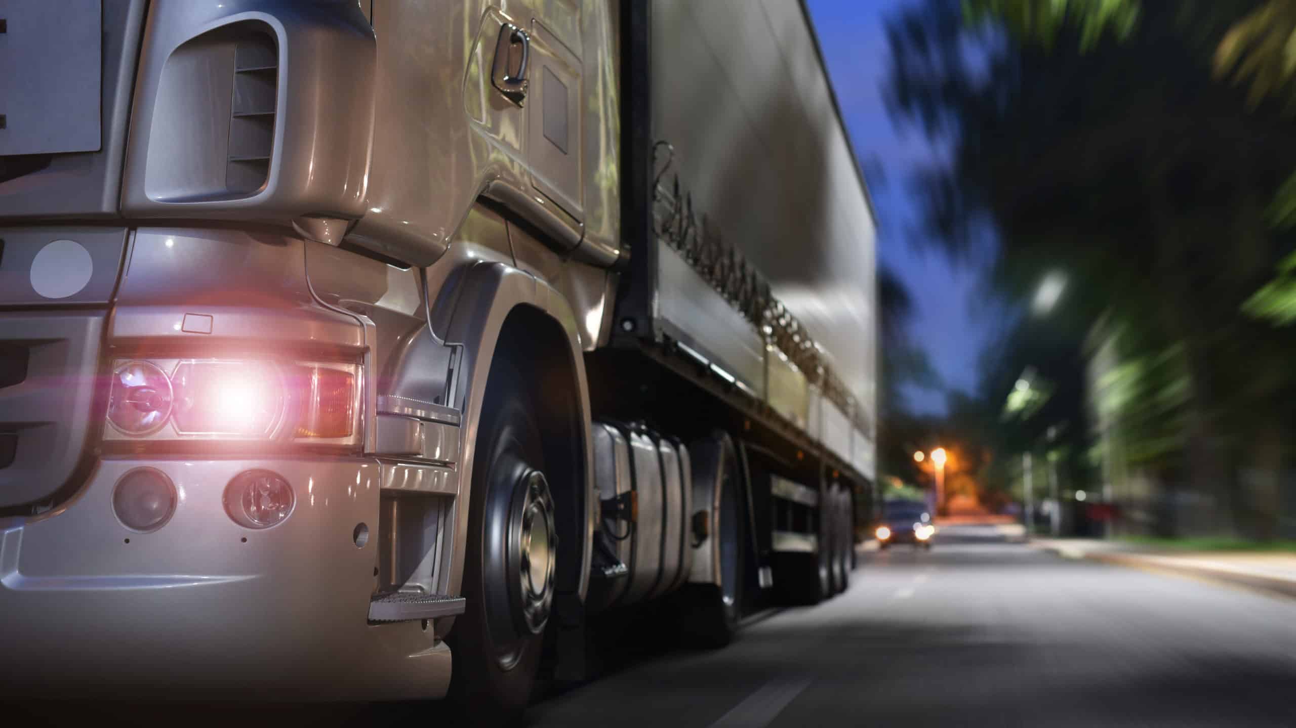 Tractor Trailer Accident Lawyers - Wilshire Law Firm